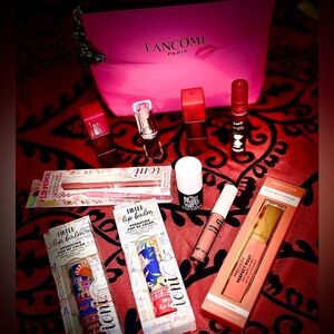 Lippie bundle with Lancôme come makeup bag